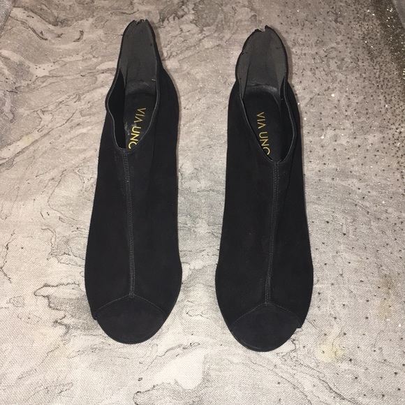 Via Uno Faux suede open toe wedge size 10 - Picture 2 of 4